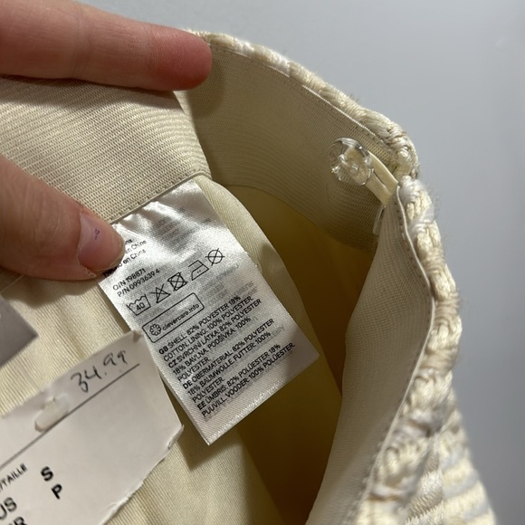 NWT Textured Tweed Cream and White Mini Skirt H & M Size Small - Picture 7 of 8